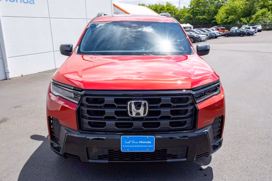 2026 Honda Pilot Sport - Image 3