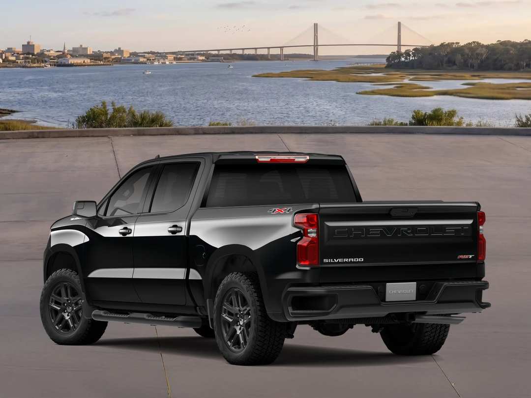 2026 Chevrolet Silverado 1500 RST - Image 2