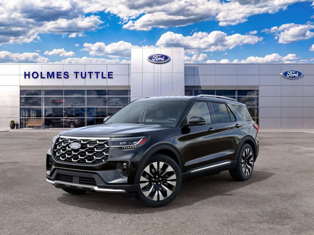 2027 Ford Explorer Platinum - Image 2