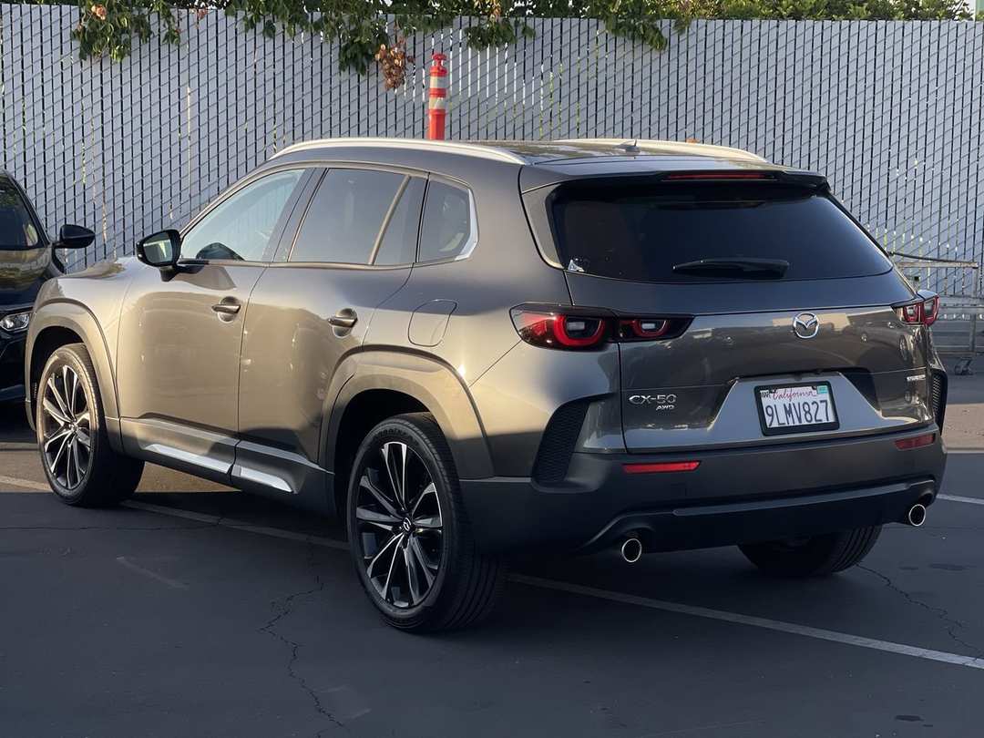 2024 MAZDA Cx-50 2.5 S Premium Plus Package - Image 3