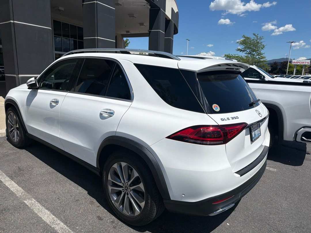 2021 Mercedes-Benz GLE GLE 350 - Image 2
