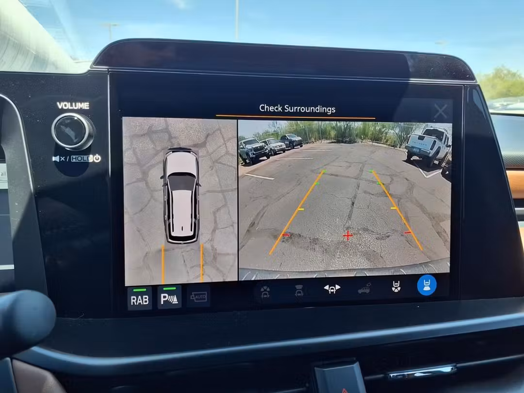 2026 Subaru Outback Touring XT - Image 3