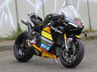2024 Ducati Panigale V4 Bezzecchi 2023 Racing Replica