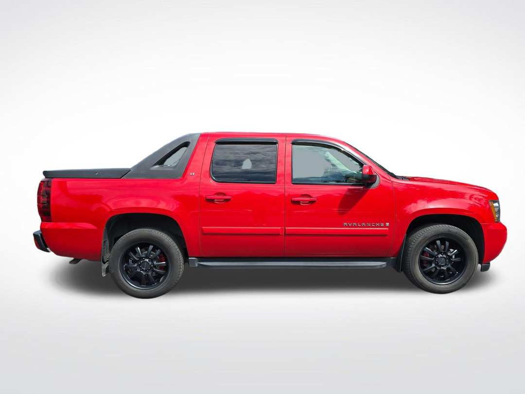 2009 Chevrolet Avalanche 1500 LT - Image 3