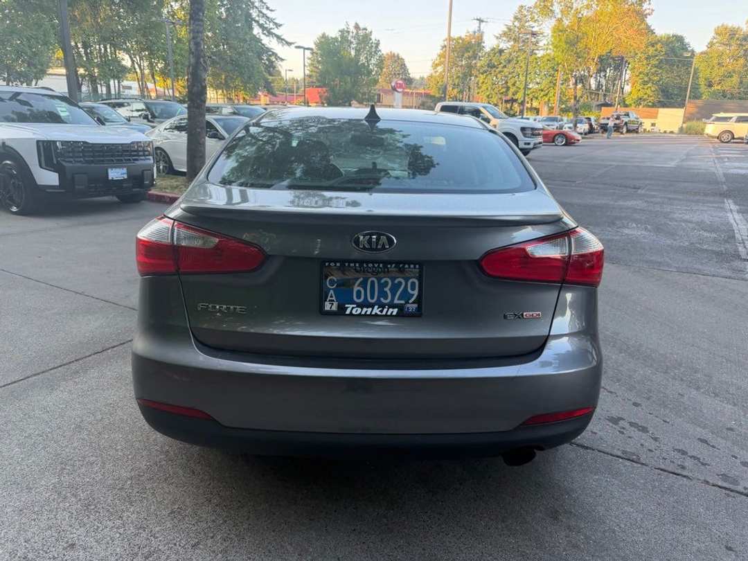 2015 Kia Forte EX - Image 3