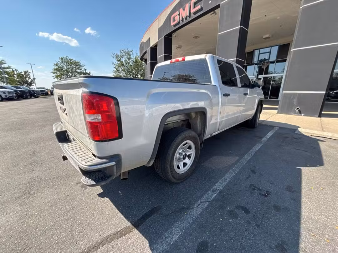 2017 GMC Sierra 1500 Base - Image 3