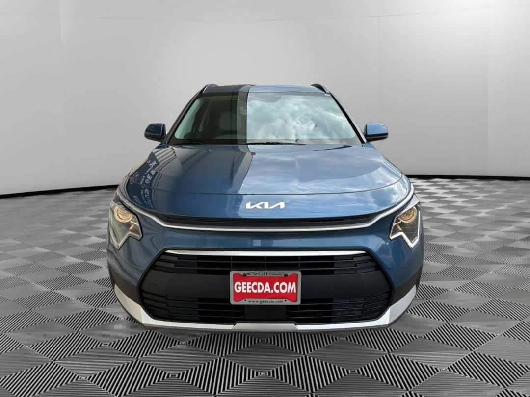 2026 Kia Niro EX - Image 2