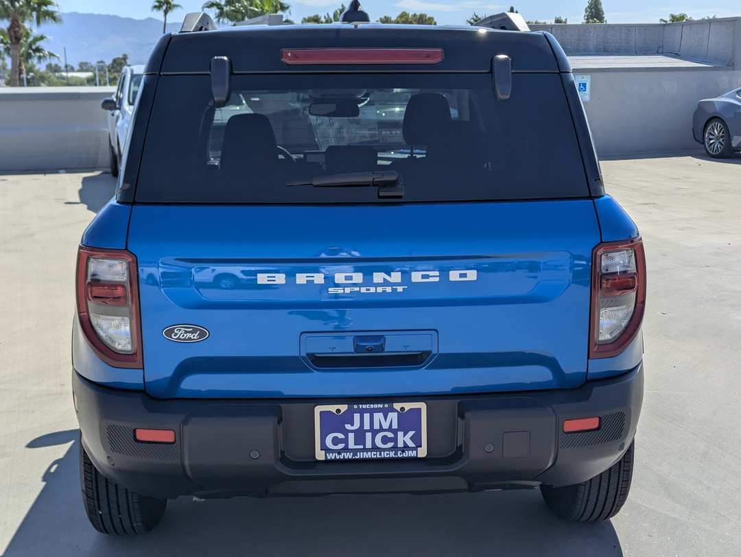2026 Ford Bronco Sport Outer Banks - Image 3