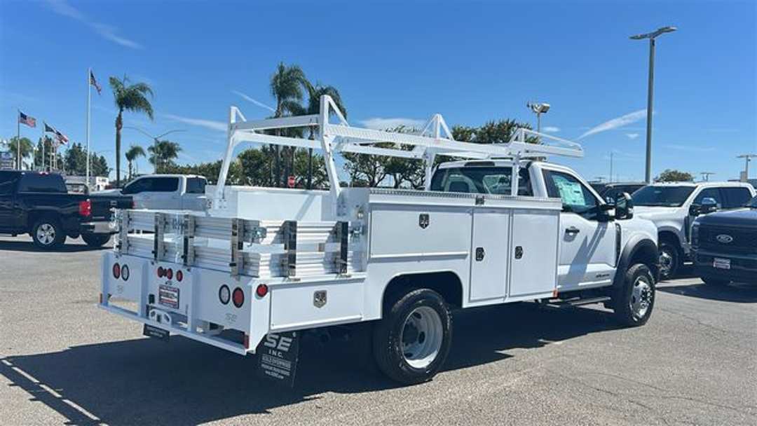 2026 Ford F-550Sd XL - Image 3