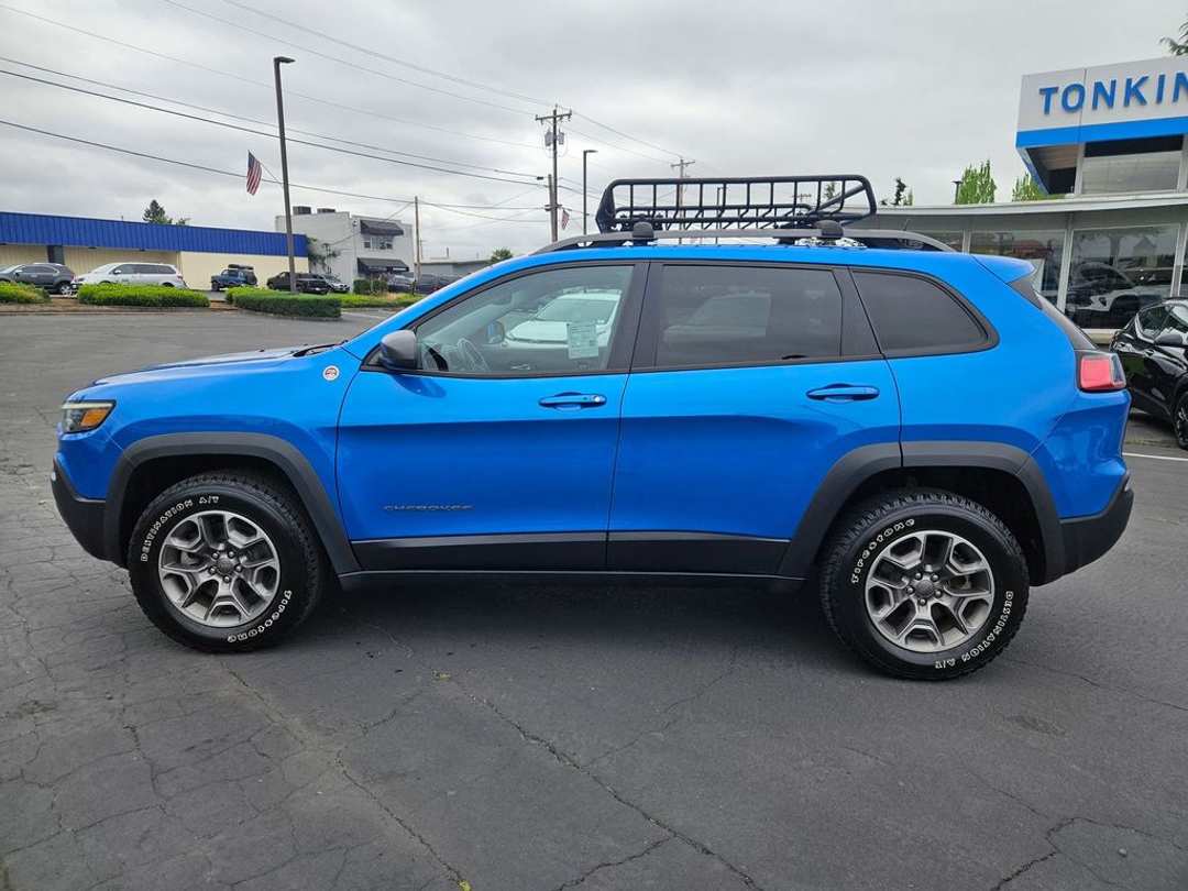 2020 Jeep Cherokee Trailhawk - Image 3