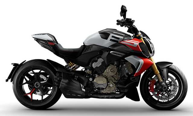 2026 Ducati Diavel V4 Rs