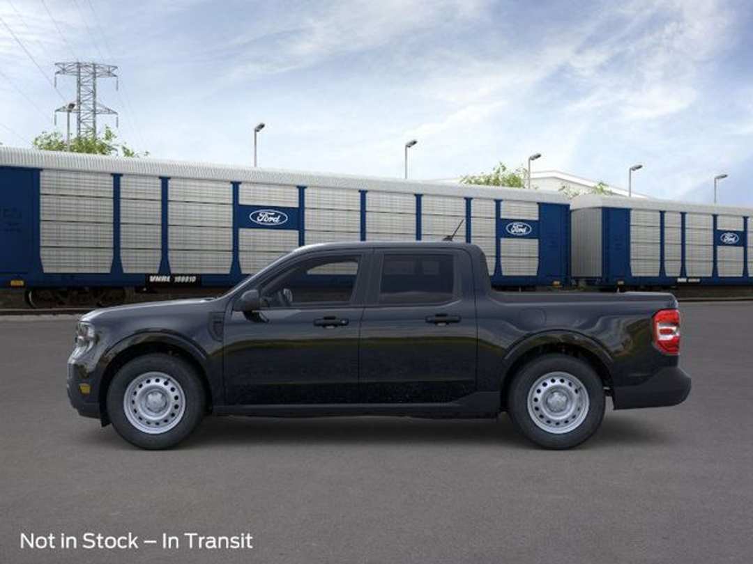 2026 Ford Maverick XL - Image 3
