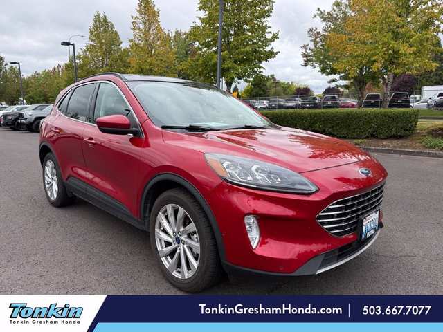2022 Ford Escape Titanium