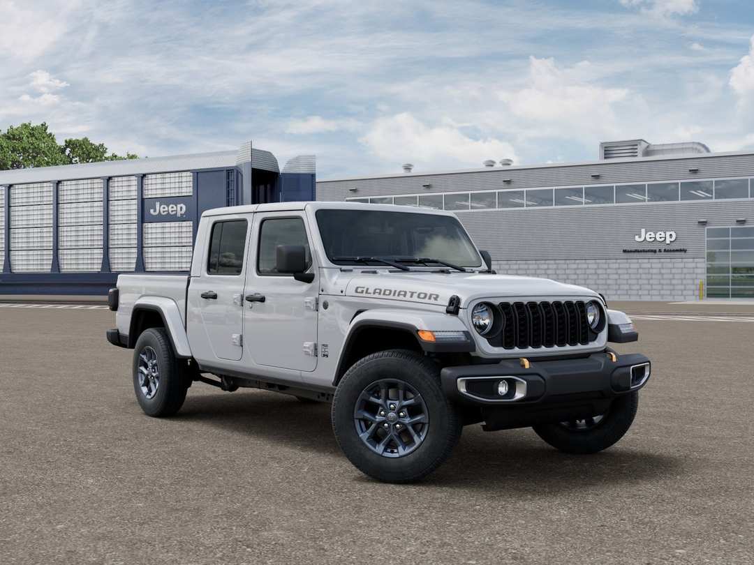 2026 Jeep Gladiator 85th Anniversary Edition - Image 3