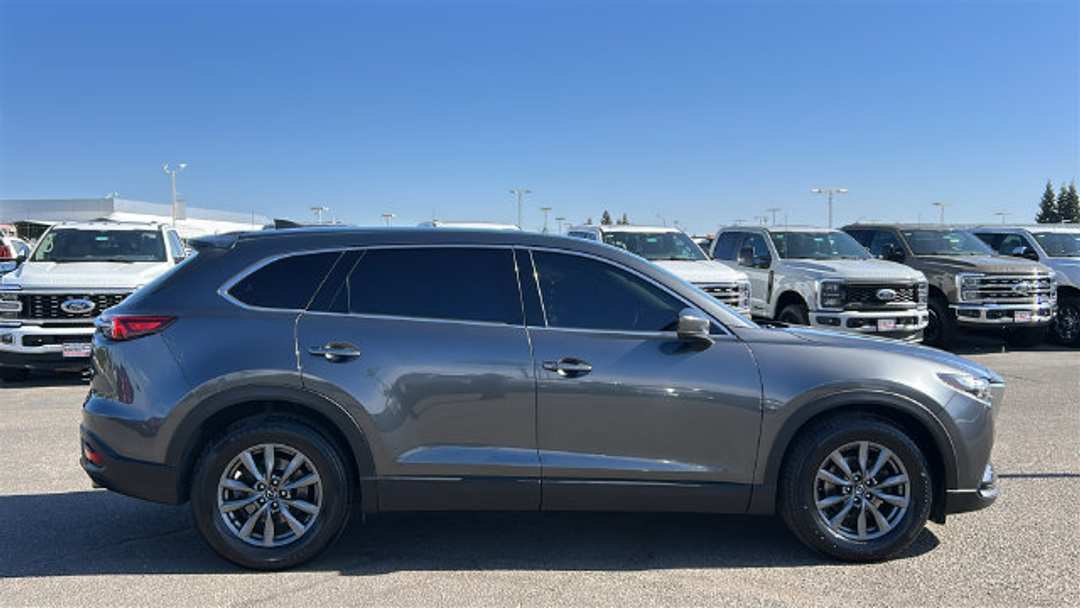 2020 MAZDA CX-9 Touring - Image 2