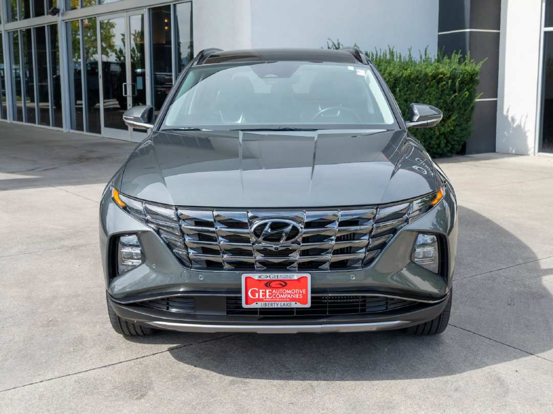 2024 Hyundai Tucson Hybrid Limited - Image 2
