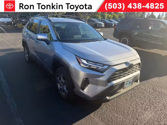 2023 Toyota Rav4 XLE