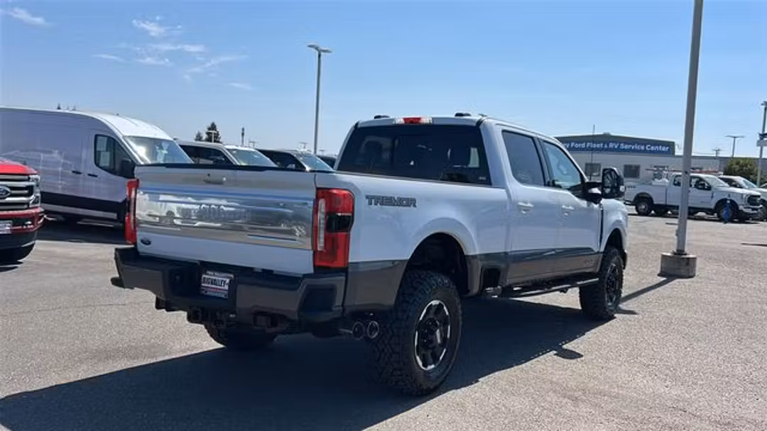 2026 Ford F-350Sd King Ranch - Image 3