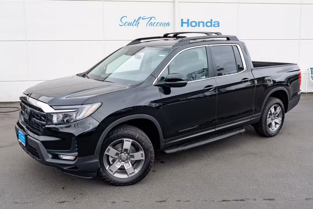2026 Honda Ridgeline RTL w/Utility+ & Function Package - Image 2