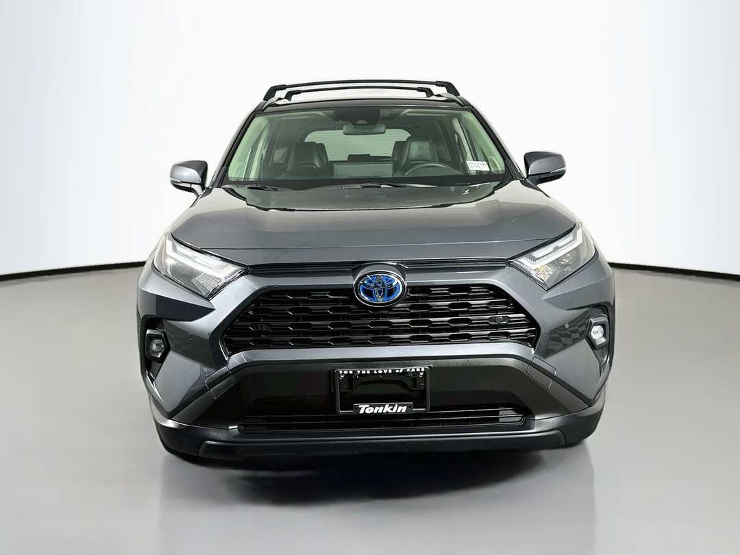 2023 Toyota Rav4 Hybrid XLE Premium - Image 2