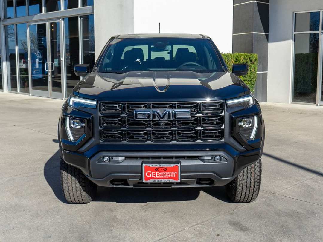 2026 GMC Canyon Elevation - Image 2