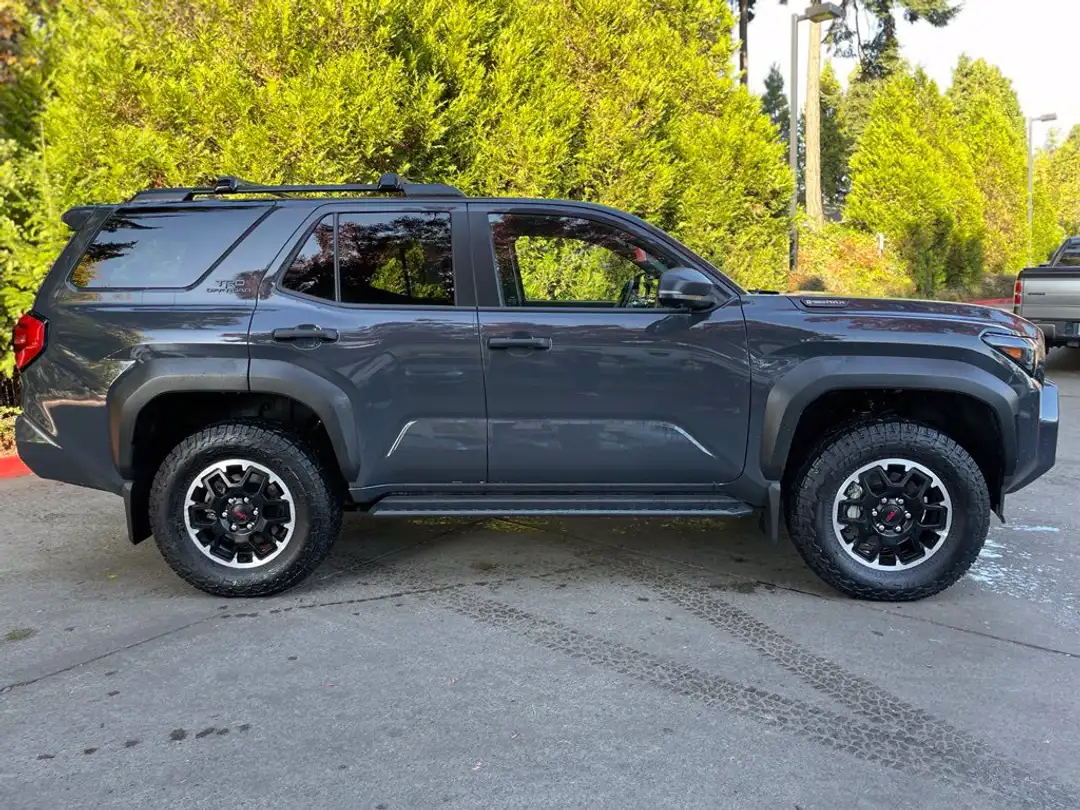 2025 Toyota 4Runner I-Force Max Hybrid TRD Off Road Premium - Image 3