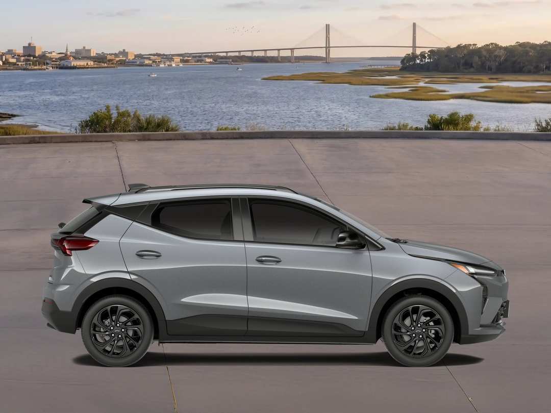 2027 Chevrolet Bolt Ev RS - Image 2
