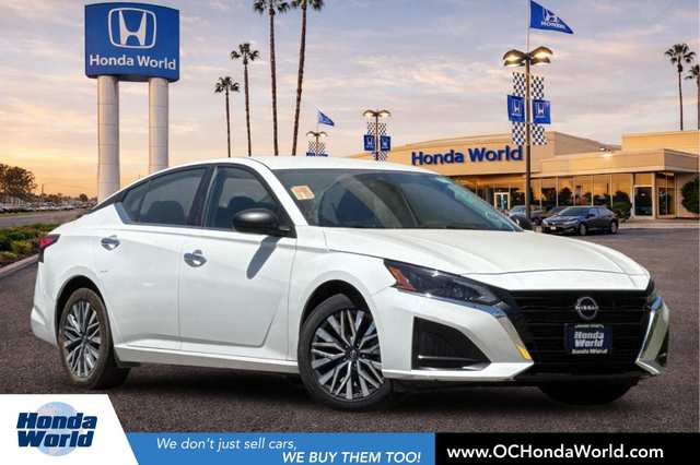 2025 Nissan Altima 2.5 SV