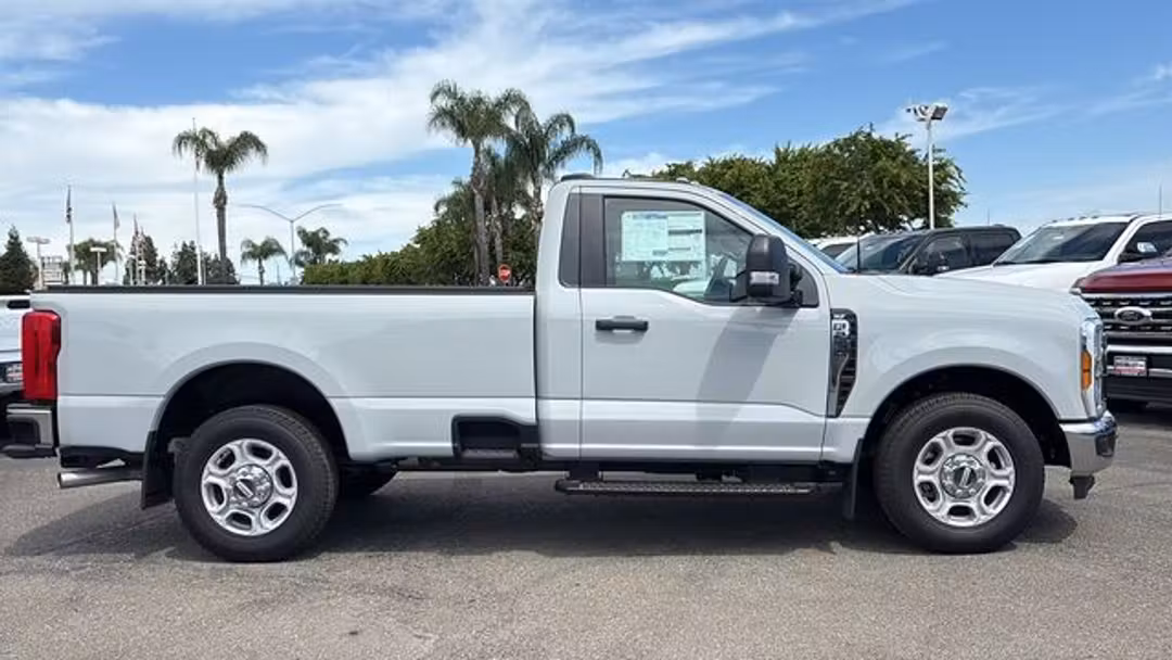 2026 Ford F-250Sd XLT - Image 2