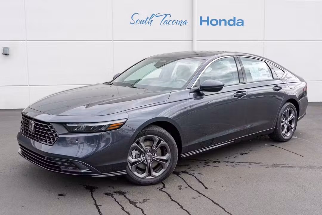 2026 Honda Accord Hybrid EXL - Image 2