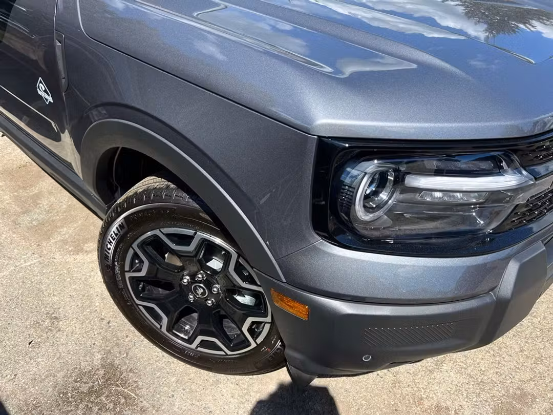 2026 Ford Bronco Sport Outer Banks - Image 2