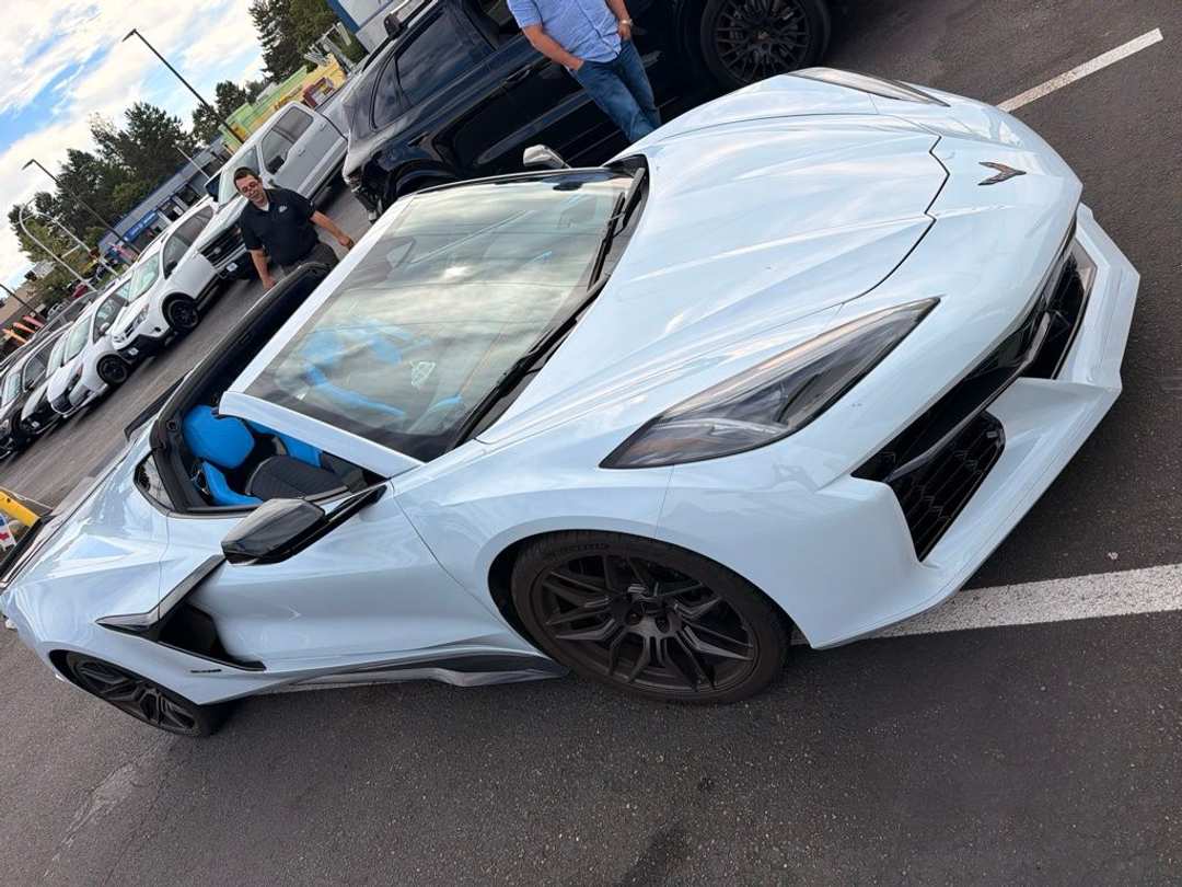 2024 Chevrolet Corvette Z06 - Image 2