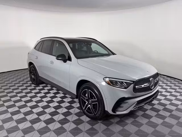2026 Mercedes-Benz GLC 300