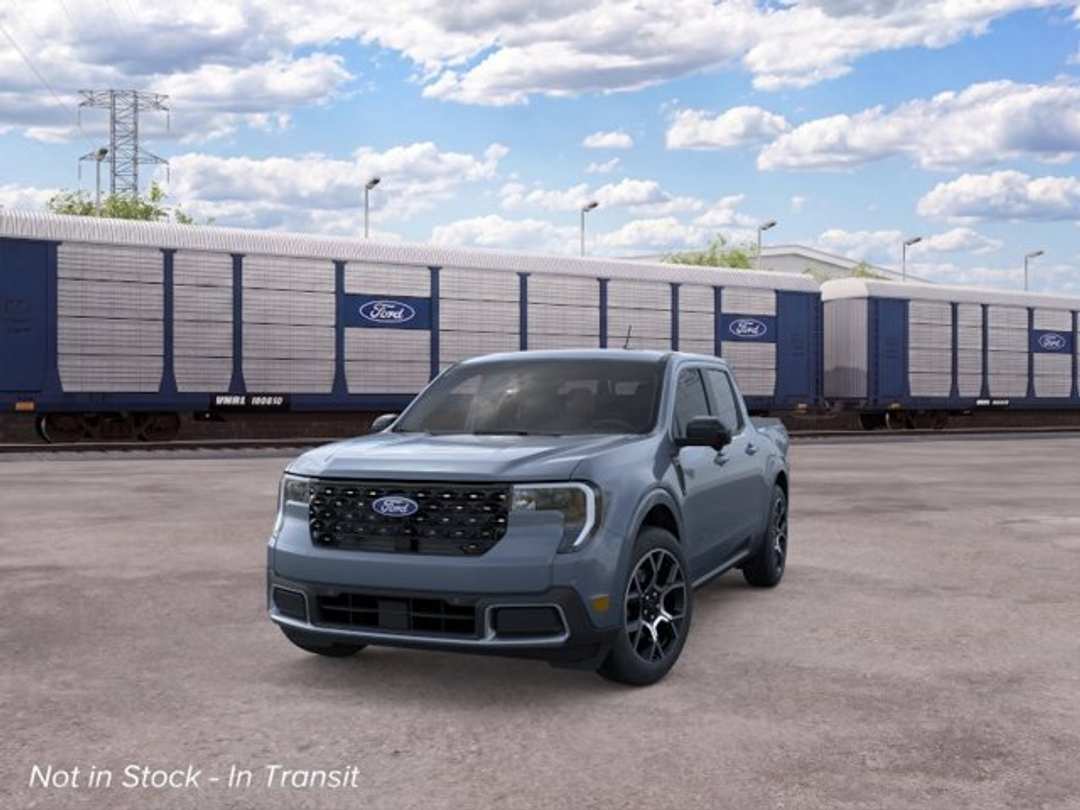 2026 Ford Maverick Lariat - Image 2