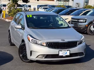 2017 Kia Forte5 LX
