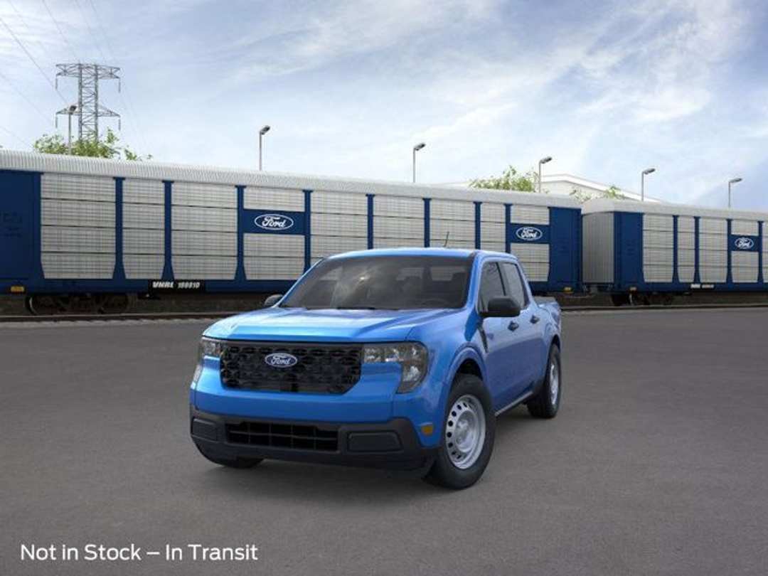 2025 Ford Maverick XL - Image 2