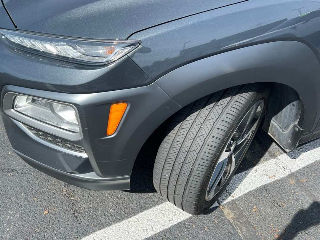2019 Hyundai Kona Limited - Image 2