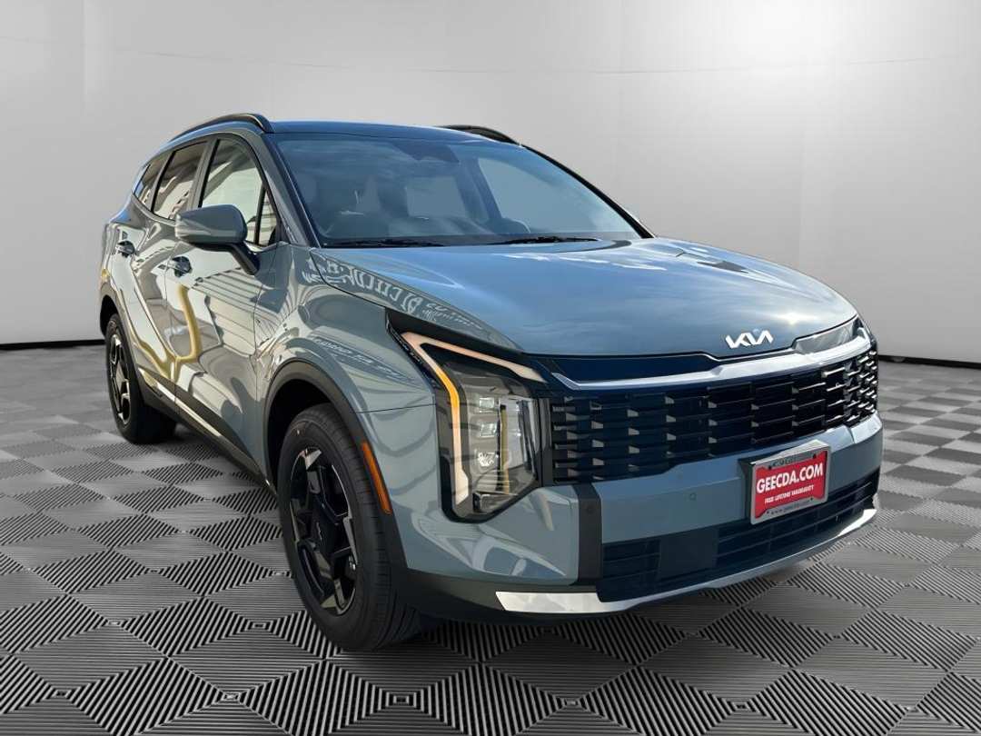 2026 Kia Sportage Hybrid EX - Image 3