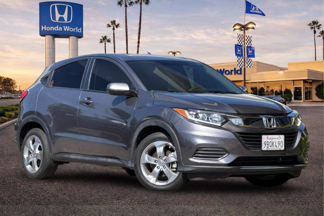 2022 Honda HR-V LX - Image 2