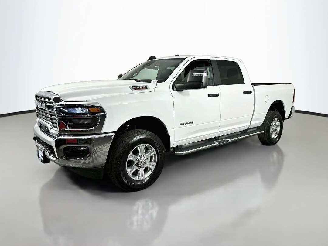 2025 Ram 2500 Big Horn - Image 3