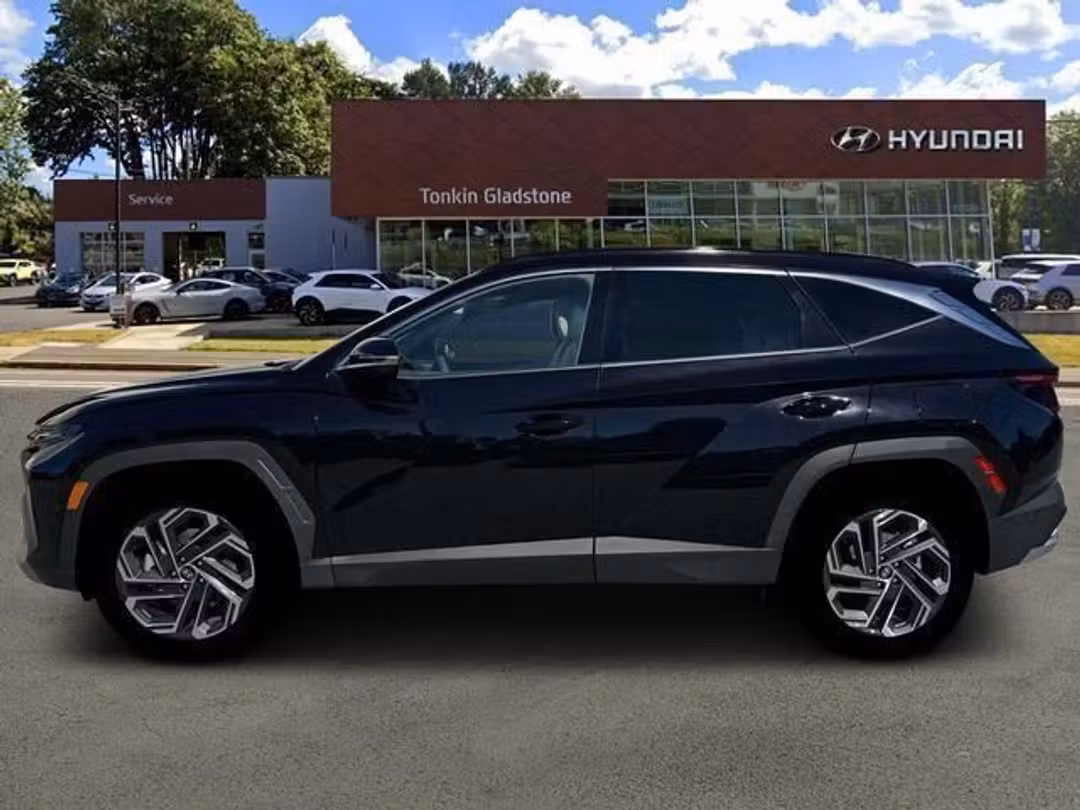 2026 Hyundai Tucson Hybrid Limited - Image 3