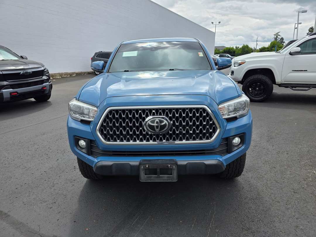 2019 Toyota Tacoma TRD OffRoad - Image 3