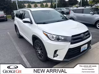 2018 Toyota Highlander SE