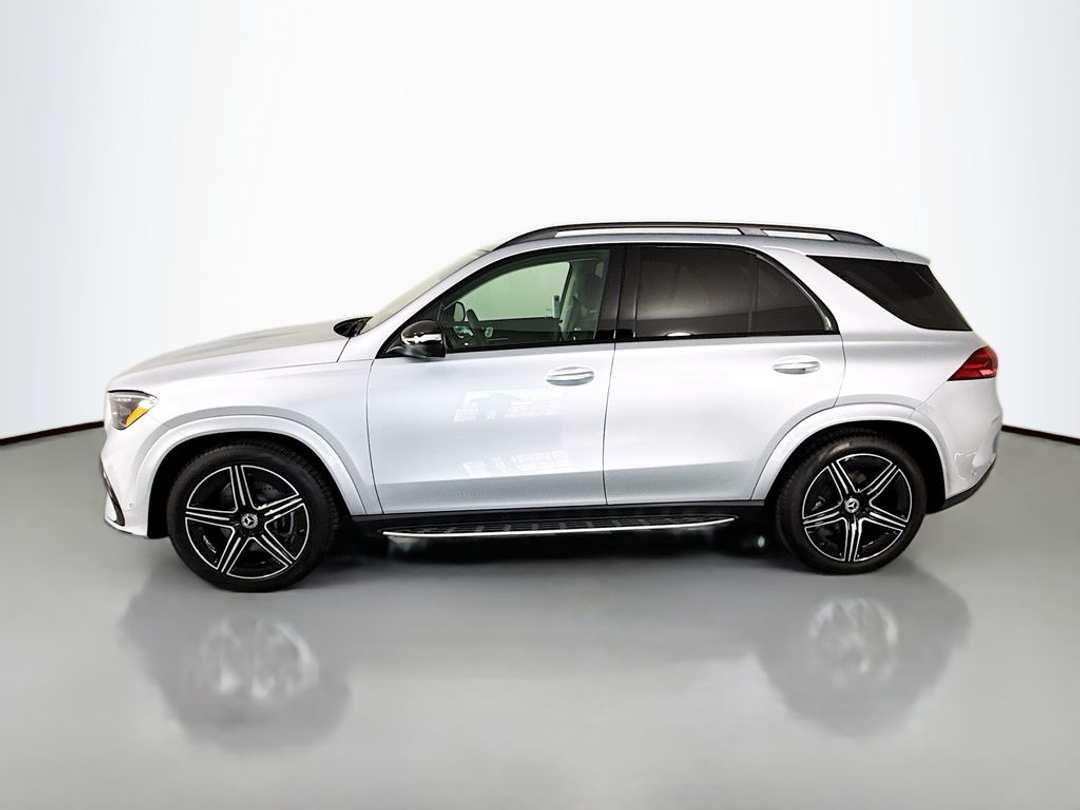 2026 Mercedes-Benz GLE GLE 450 - Image 2