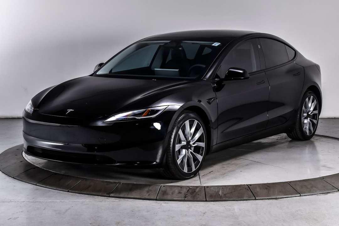 2024 Tesla Model 3 Long Range - Image 2