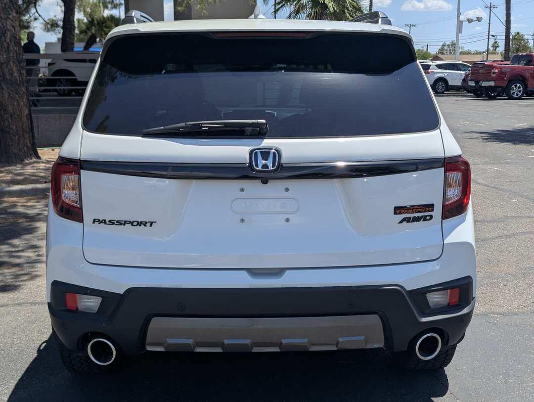 2025 Honda Passport TrailSport - Image 3