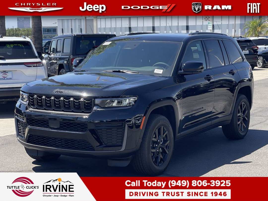 2026 Jeep Grand Cherokee Laredo Altitude - Image 3
