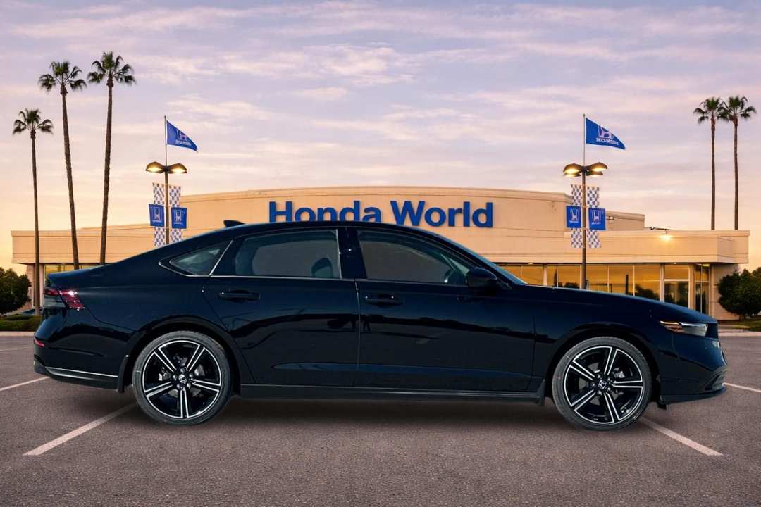 2026 Honda Accord SE - Image 3