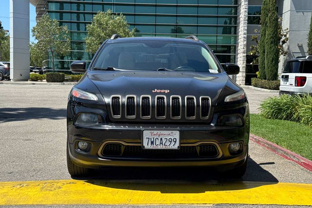 2016 Jeep Cherokee Latitude - Image 3