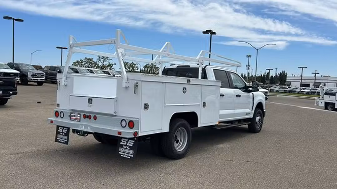 2026 Ford F-350Sd XL - Image 3